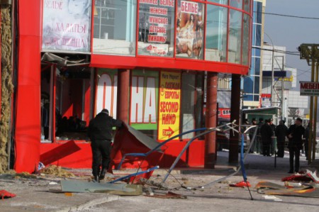 Повреждения в результате взрывов в Макеевке